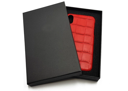 Véritable Coque iPhone en crocodile coque iphone crocodile veritable rouge 520x370 1
